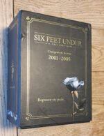 Six Feet Under (Six Pieds Sous Terre) – The Complete Collection 2001-2005