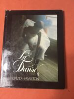 La Danse/ Photographies de David HAMILTON/ Texte de Charles MURLAND/ Édition Française/ Éditions Robert LAFFONT 1972.