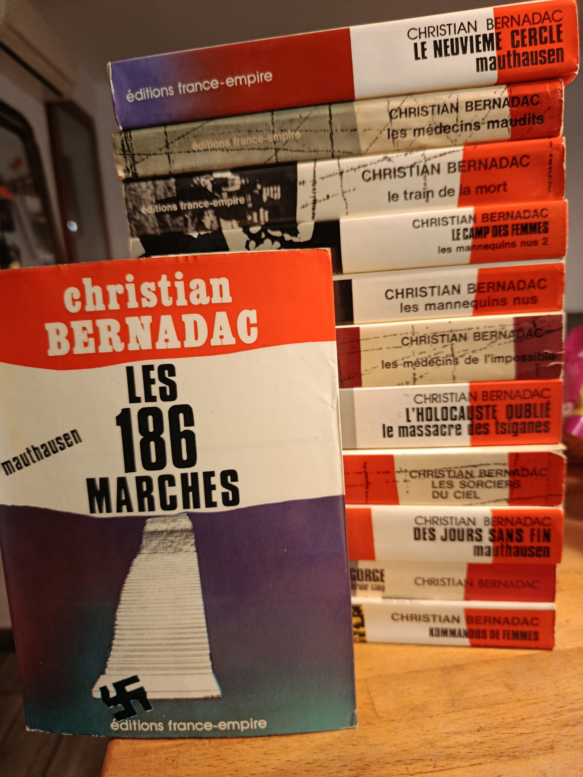 Christian Bernadac / 12 livres -lot ou pièce