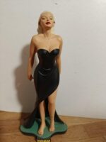 Figurine Manara / Sylvia / RP / 380 Figurine Manara / Sylvia / RP / 380